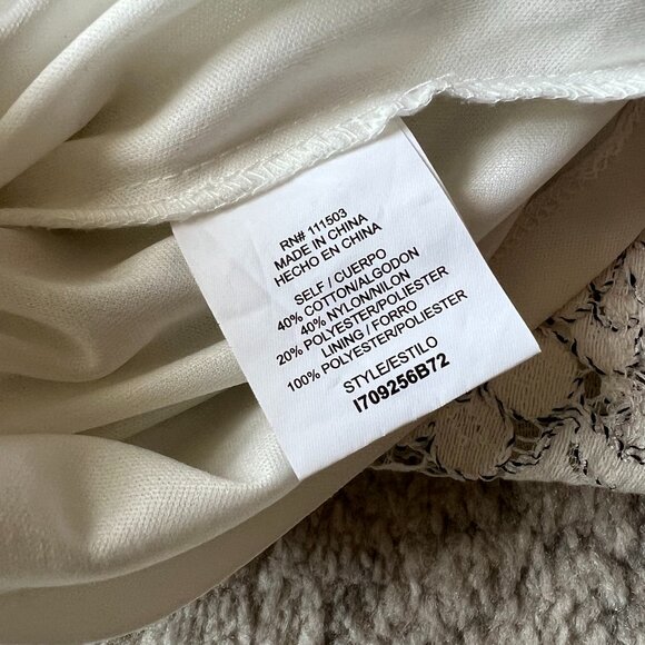 Size Small White Eyelet Dress - Picture 4 of 5